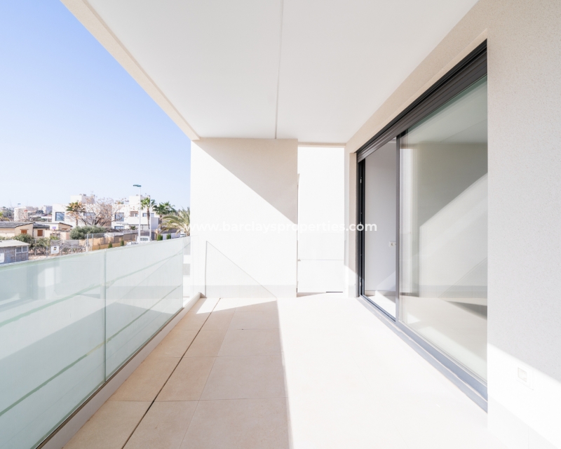 Wederverkoop - Vrijstaande Villa - El Pinet Beach