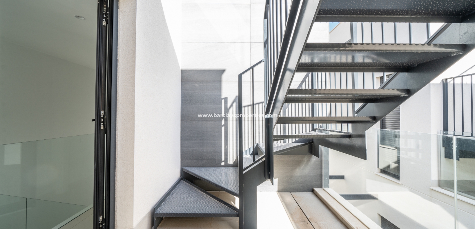 Wederverkoop - Vrijstaande Villa - El Pinet Beach