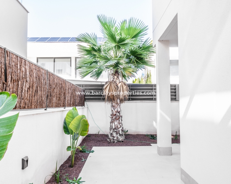 Wederverkoop - Vrijstaande Villa - El Pinet Beach