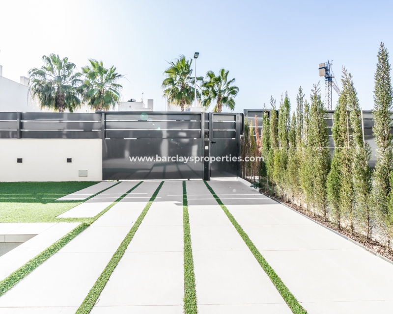 Wederverkoop - Vrijstaande Villa - El Pinet Beach