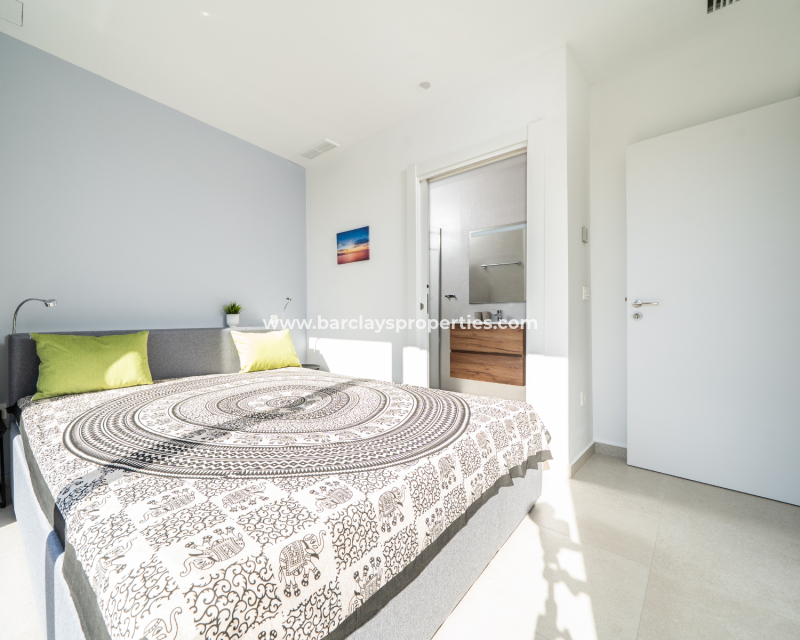 Wederverkoop - Vrijstaande Villa - Guardamar del Segura - Urb Costabella