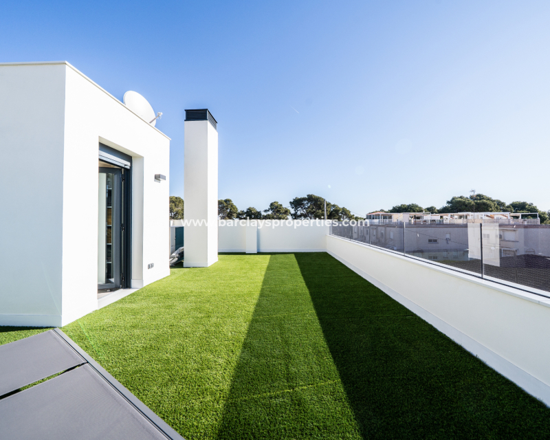 Wederverkoop - Vrijstaande Villa - Guardamar del Segura - Urb Costabella