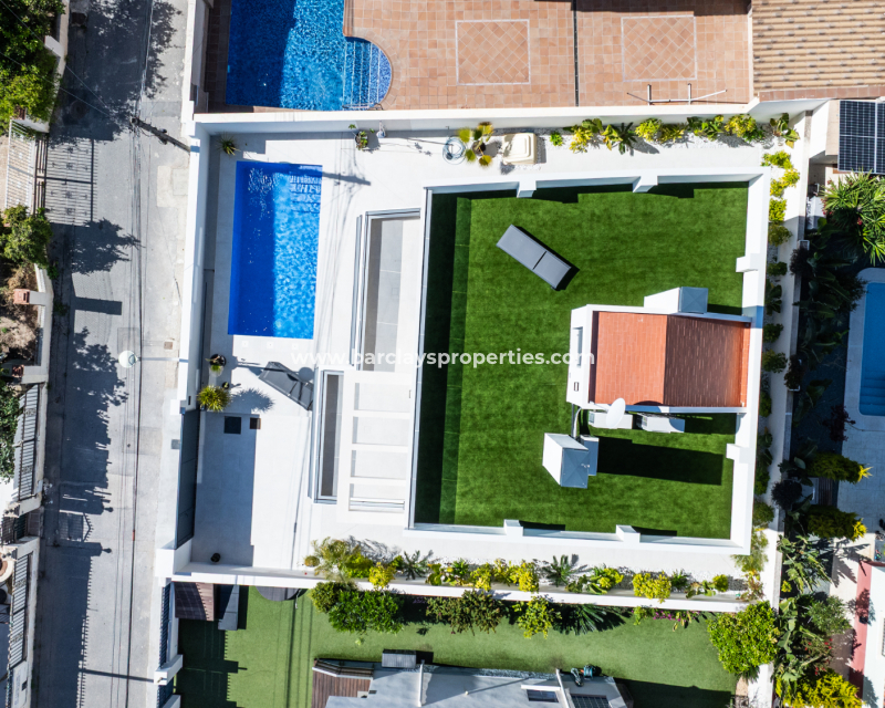 Wederverkoop - Vrijstaande Villa - Guardamar del Segura - Urb Costabella