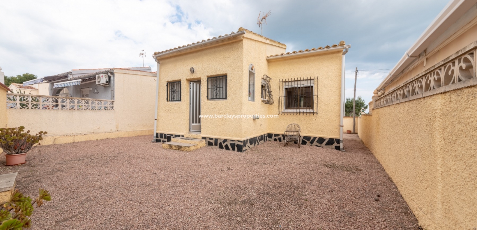 Wederverkoop - Vrijstaande Villa - La Marina - Urb. La Marina