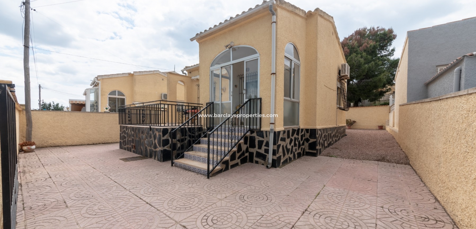 Wederverkoop - Vrijstaande Villa - La Marina - Urb. La Marina