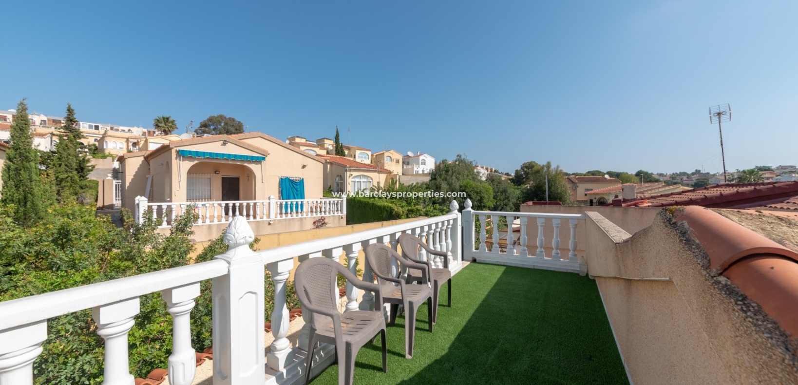 Wederverkoop - Vrijstaande Villa - La Marina - Urb. La Marina