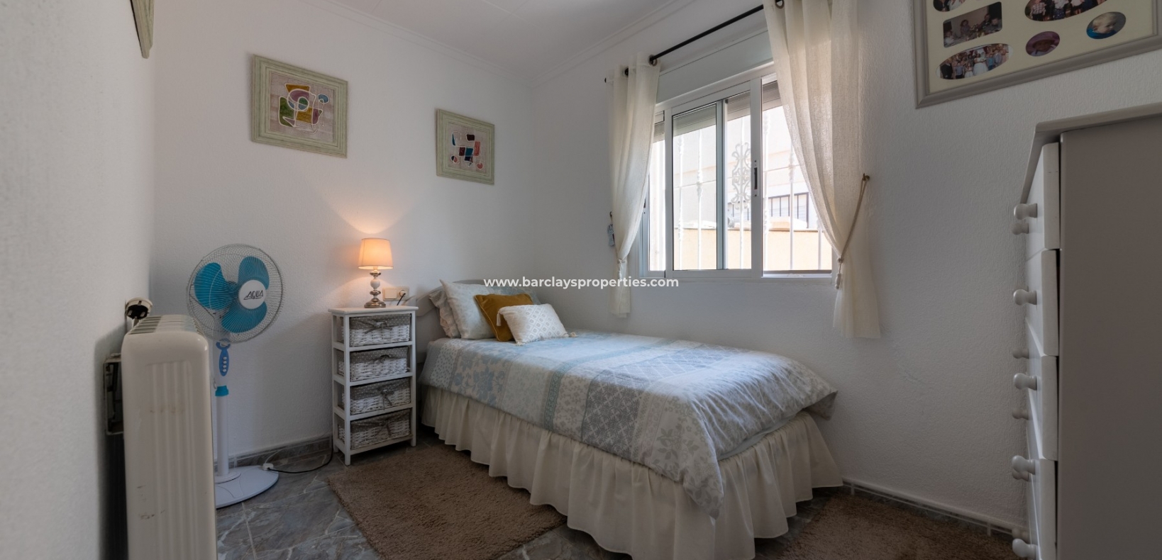 Wederverkoop - Vrijstaande Villa - La Marina - Urb. La Marina