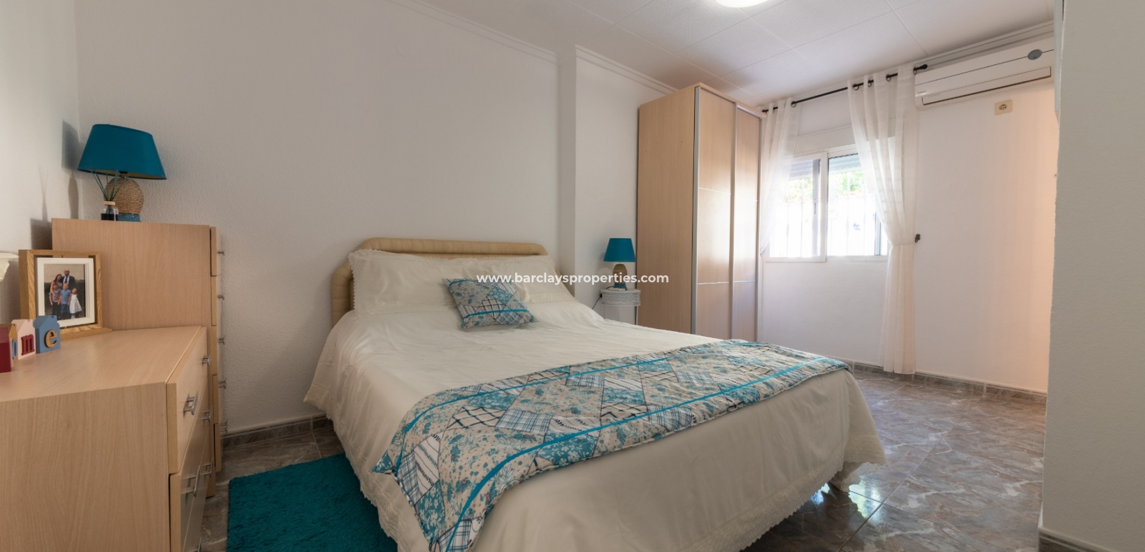 Wederverkoop - Vrijstaande Villa - La Marina - Urb. La Marina