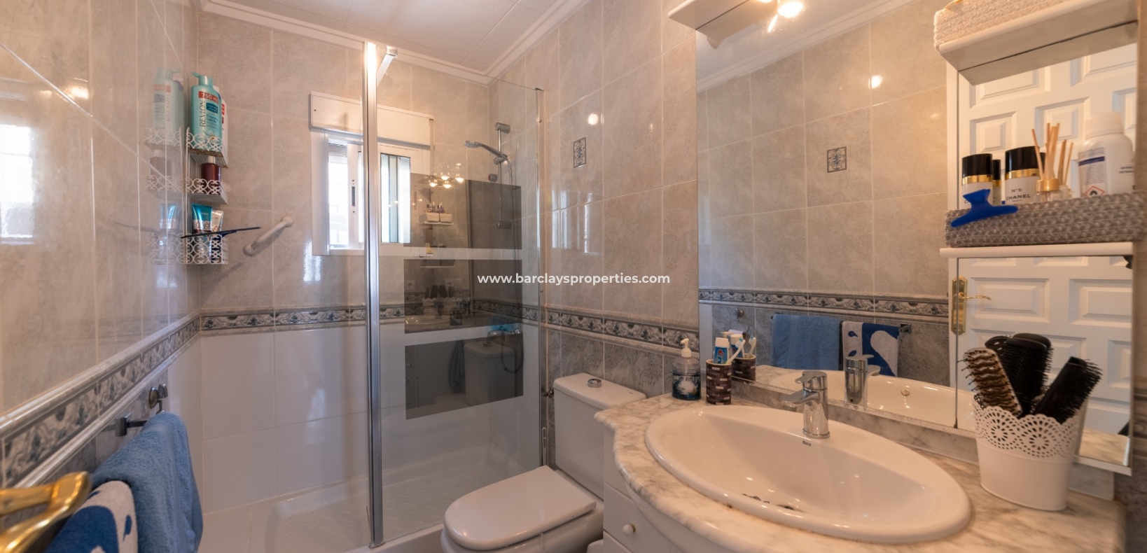 Wederverkoop - Vrijstaande Villa - La Marina - Urb. La Marina