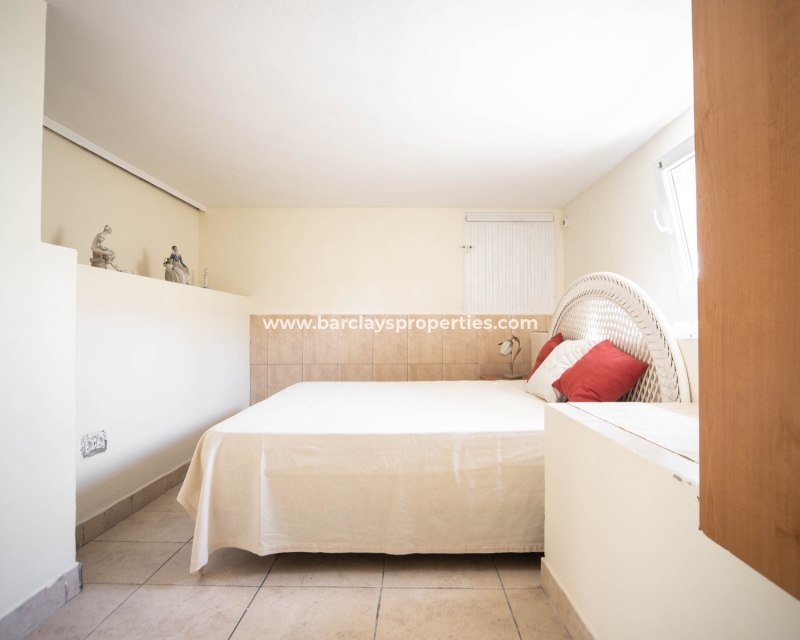 Wederverkoop - Vrijstaande Villa - La Marina - Urb. La Marina