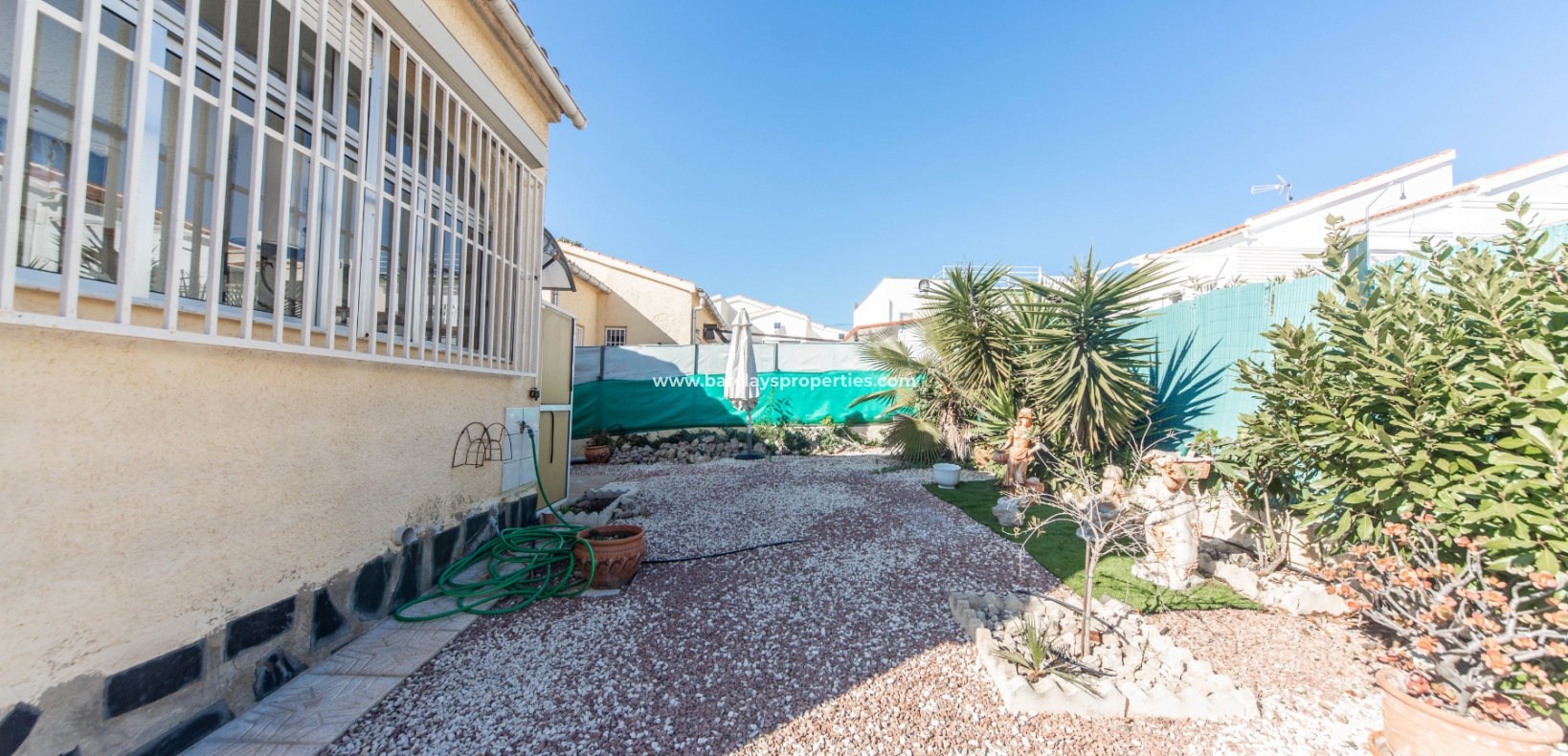 Wederverkoop - Vrijstaande Villa - La Marina - Urb. La Marina