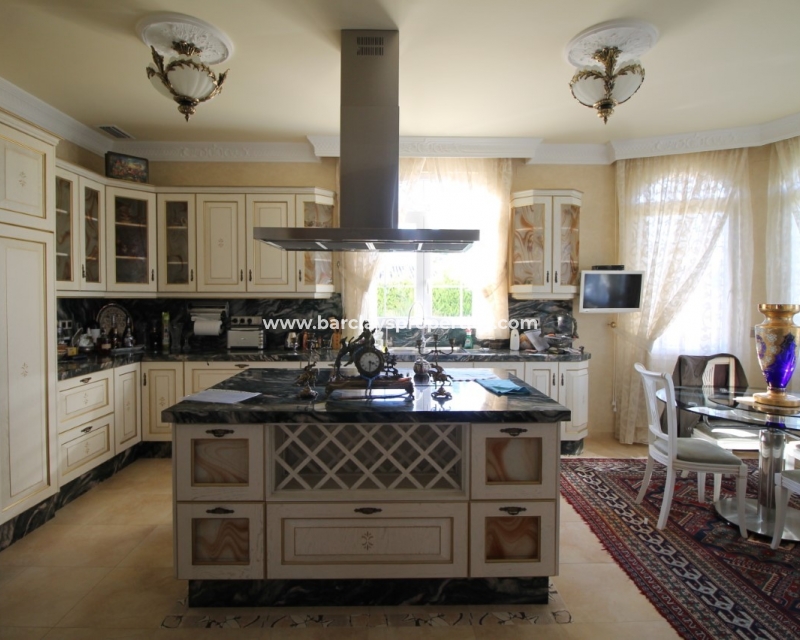 Wederverkoop - Vrijstaande Villa - Playa Flamenca