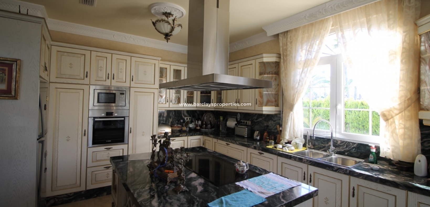 Wederverkoop - Vrijstaande Villa - Playa Flamenca