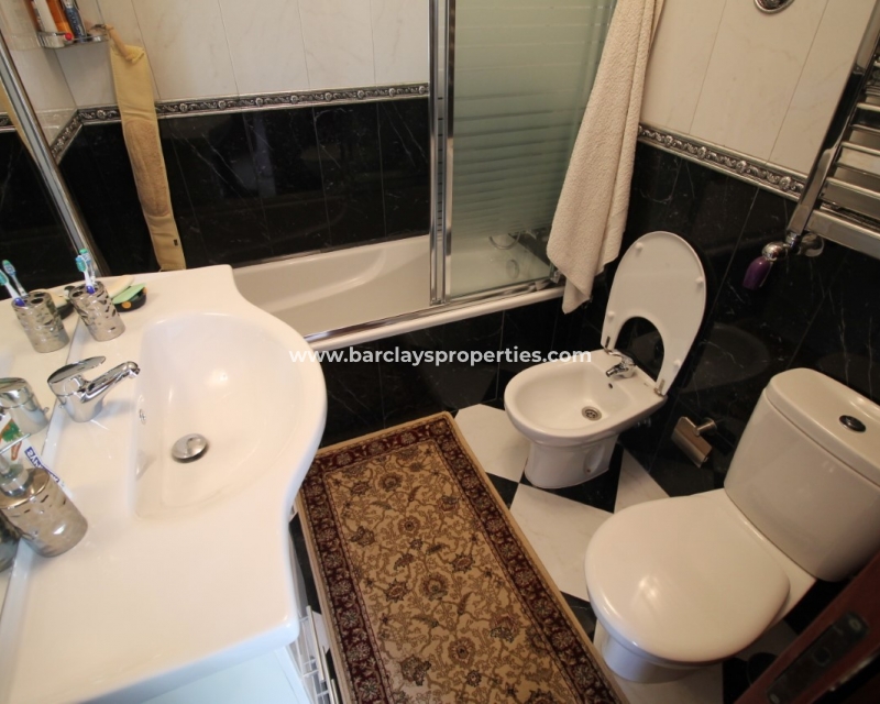 Wederverkoop - Vrijstaande Villa - Playa Flamenca