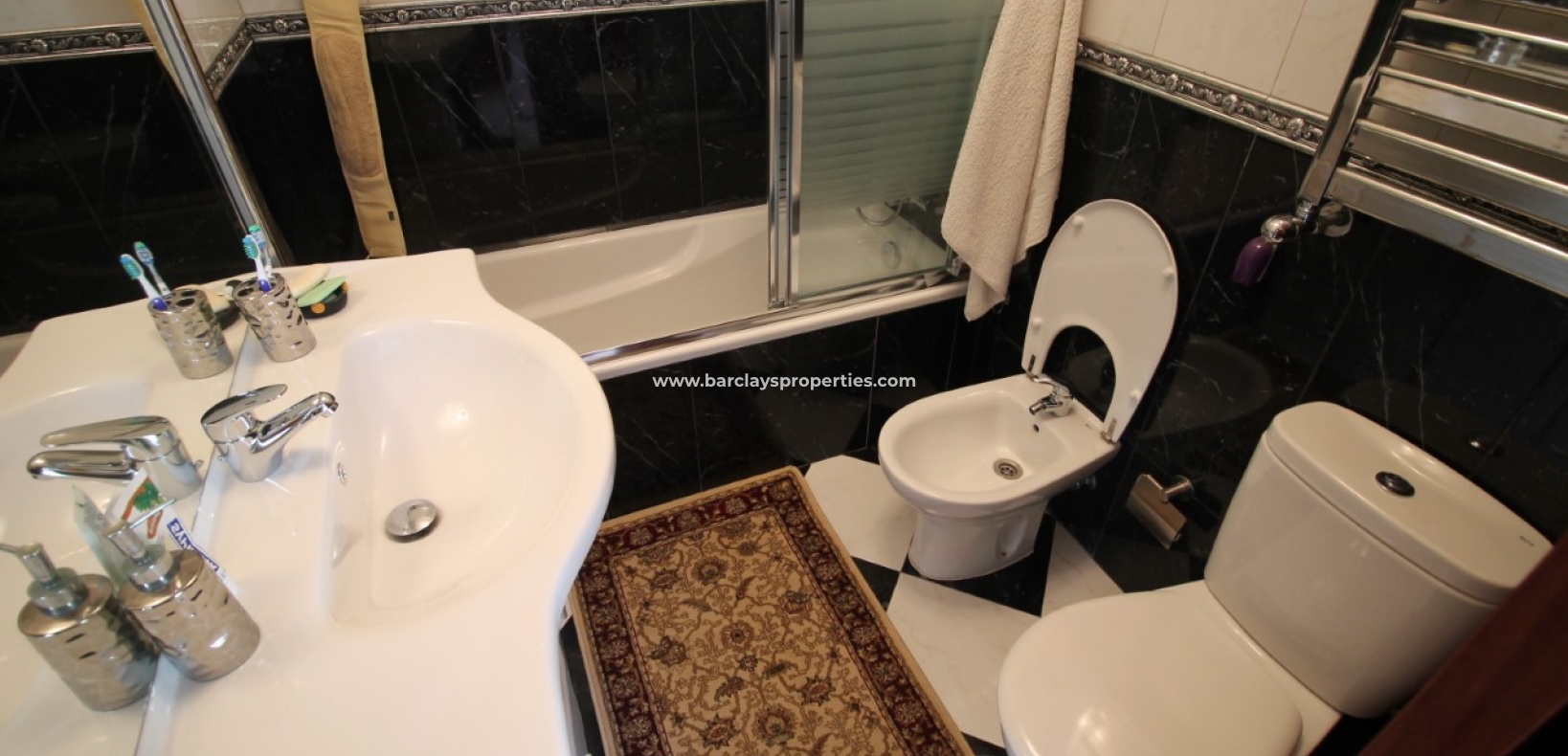 Wederverkoop - Vrijstaande Villa - Playa Flamenca