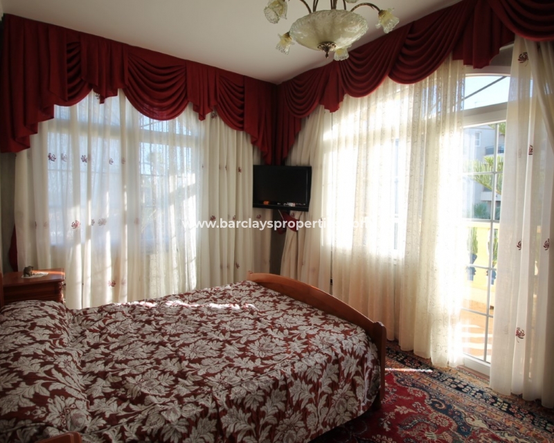 Wederverkoop - Vrijstaande Villa - Playa Flamenca