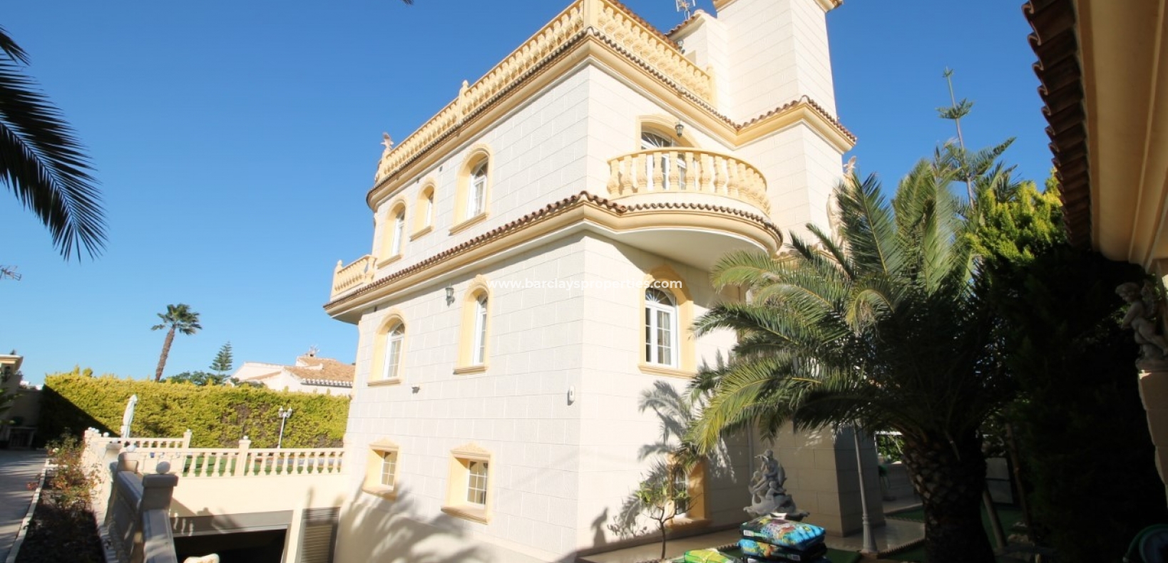 Wederverkoop - Vrijstaande Villa - Playa Flamenca