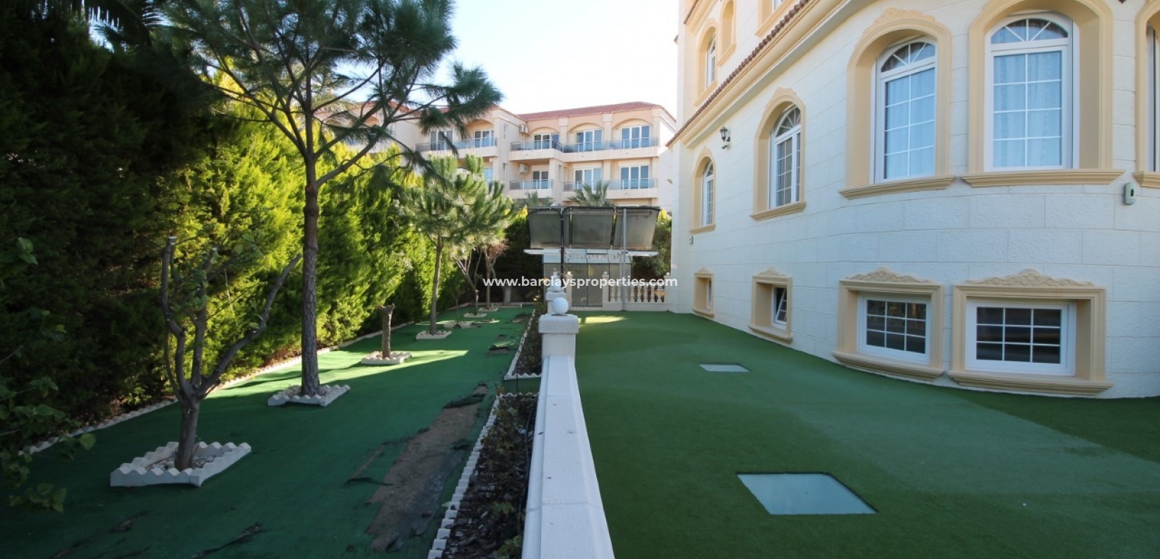 Wederverkoop - Vrijstaande Villa - Playa Flamenca