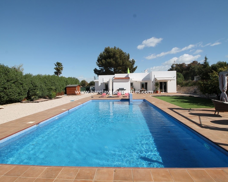 Wederverkoop - Vrijstaande Villa - Urb. El Oasis - La Marina