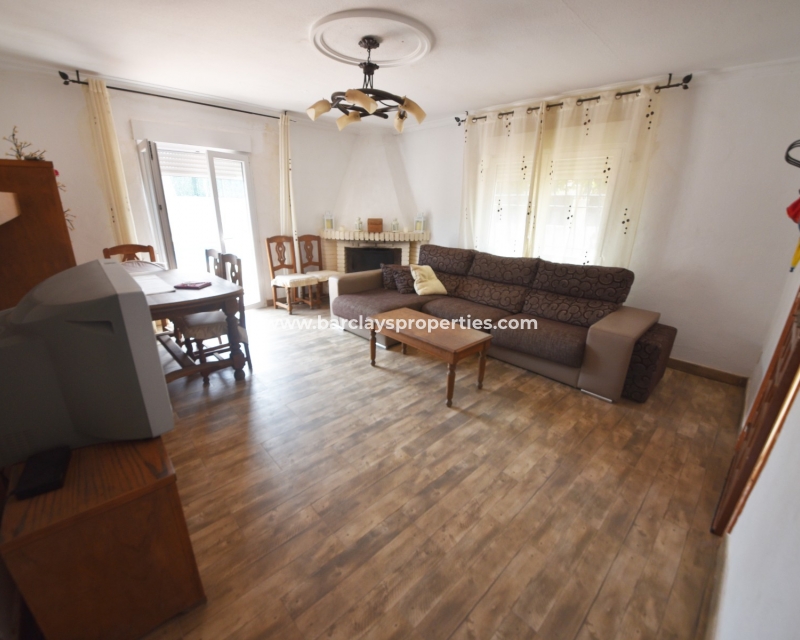 Wederverkoop - Vrijstaande Villa - Urb. El Oasis - La Marina