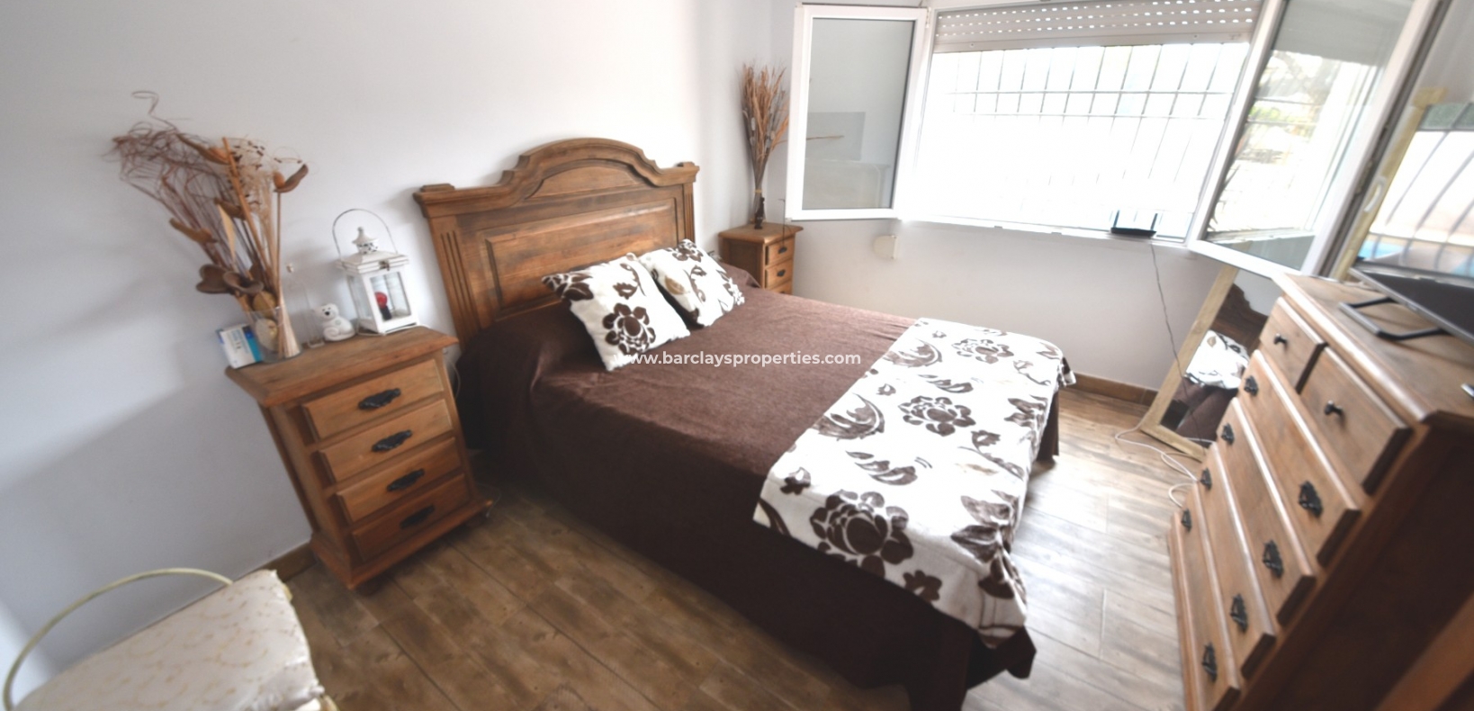 Wederverkoop - Vrijstaande Villa - Urb. El Oasis - La Marina