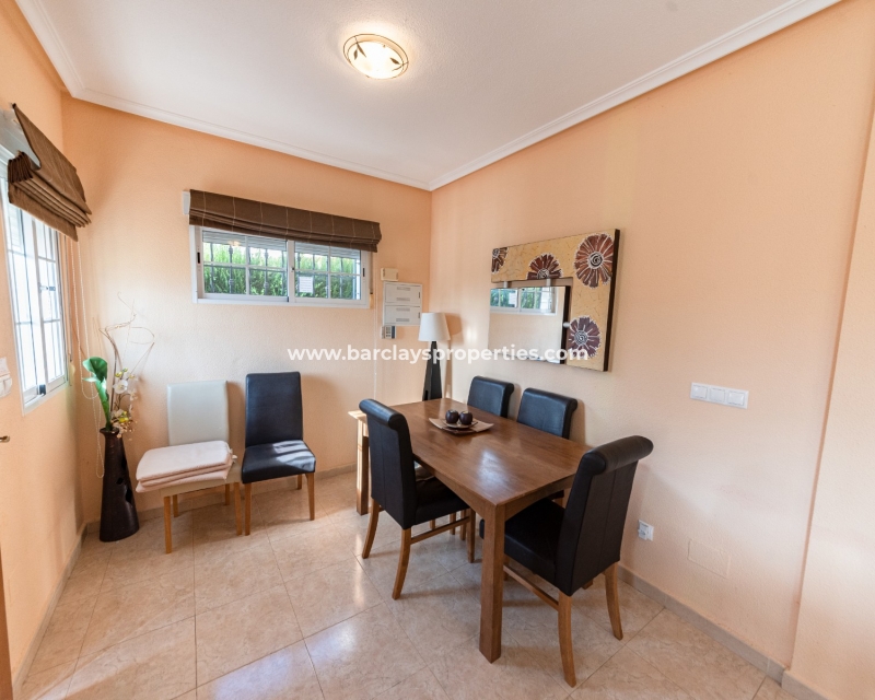 Wederverkoop - Vrijstaande Villa - Urb. El Oasis - La Marina