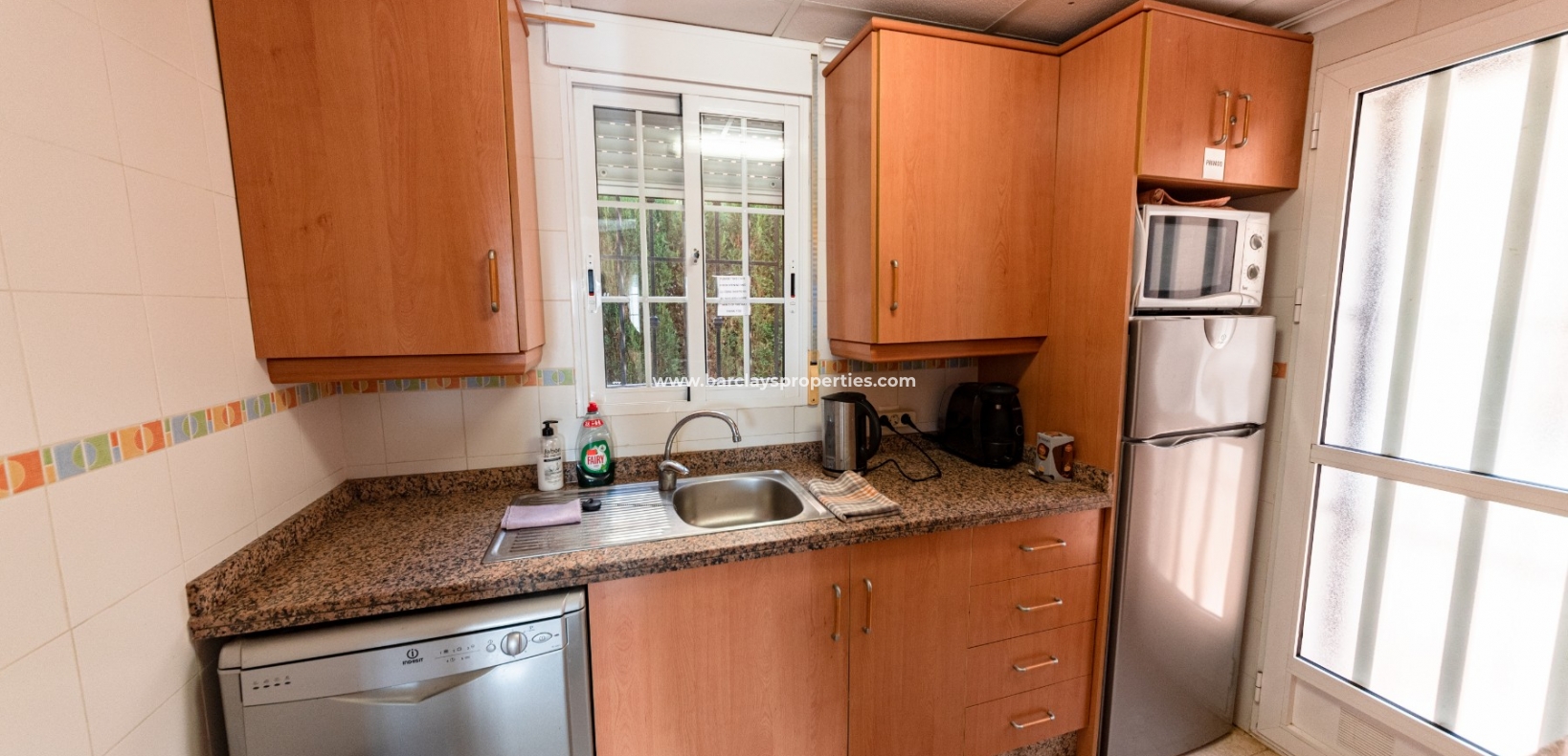 Wederverkoop - Vrijstaande Villa - Urb. El Oasis - La Marina