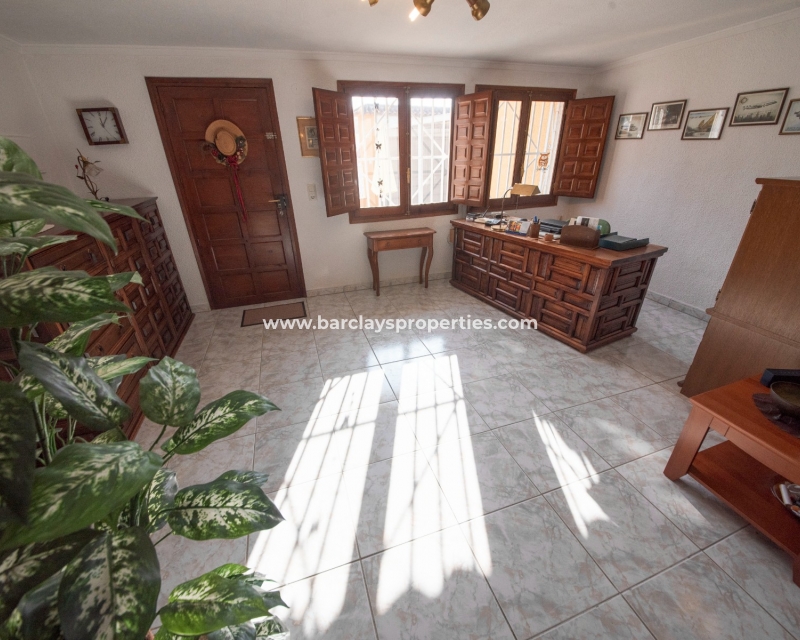 Wederverkoop - Vrijstaande Villa - Urb. El Oasis - La Marina