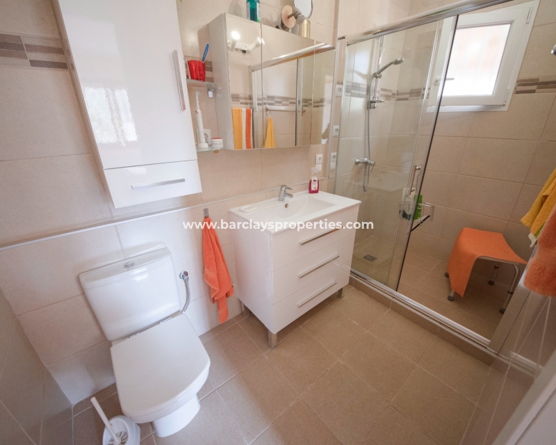 Wederverkoop - Vrijstaande Villa - Urb. El Oasis - La Marina