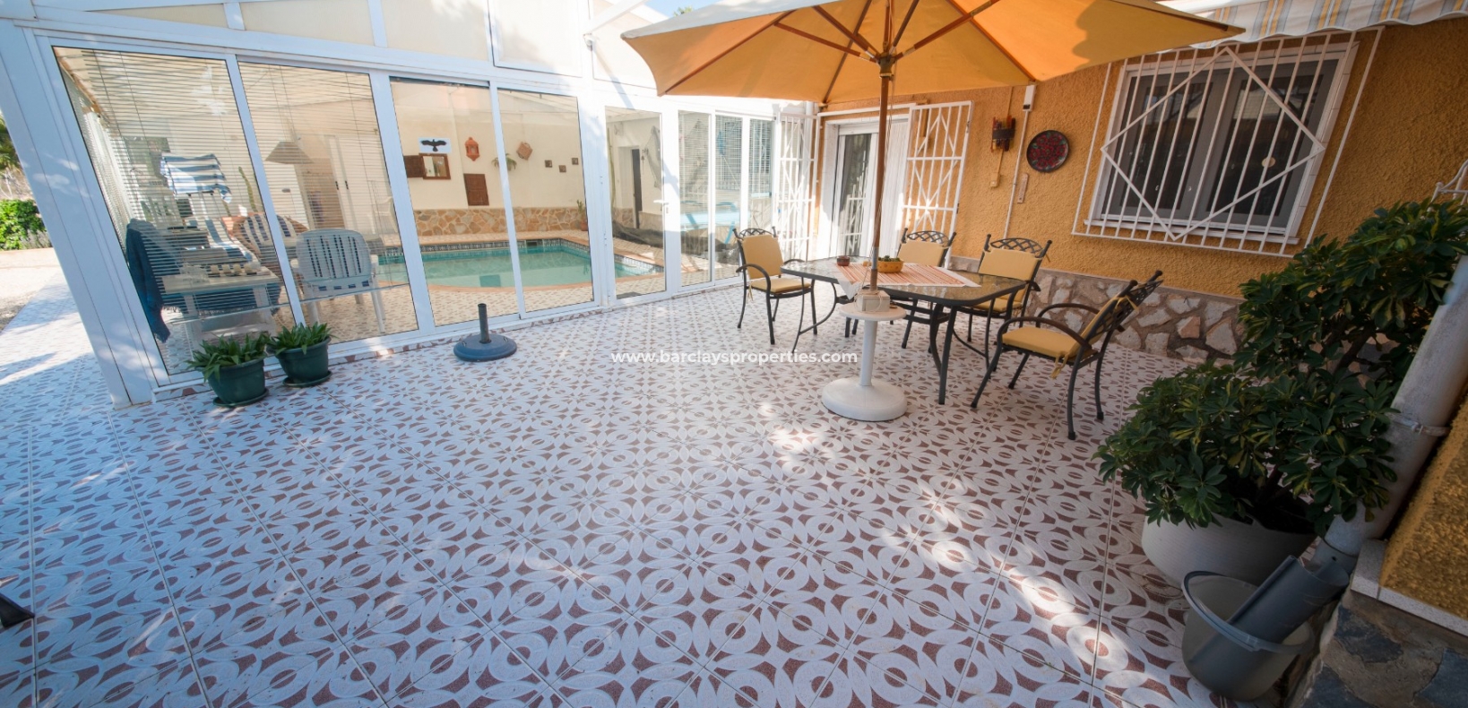 Wederverkoop - Vrijstaande Villa - Urb. El Oasis - La Marina