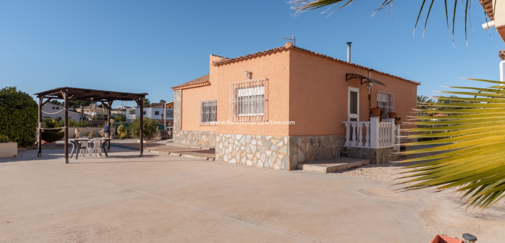 Wederverkoop - Vrijstaande Villa - Urb. El Oasis - La Marina