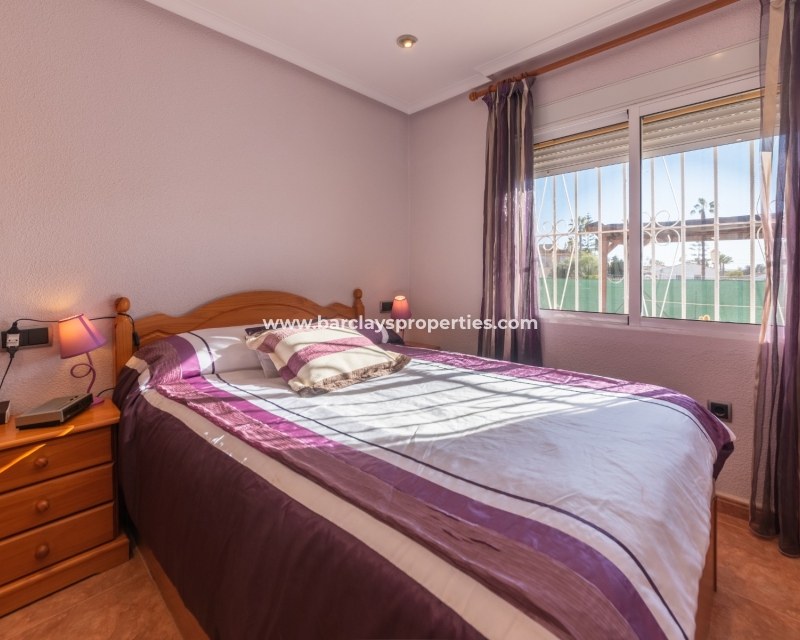 Wederverkoop - Vrijstaande Villa - Urb. El Oasis - La Marina