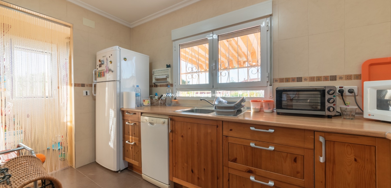 Wederverkoop - Vrijstaande Villa - Urb. El Oasis - La Marina