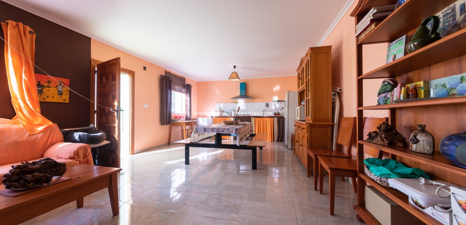 Wederverkoop - Vrijstaande Villa - Urb. El Oasis - La Marina