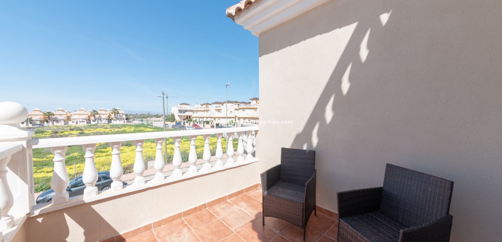 Wederverkoop - Vrijstaande Villa - Urb. El Oasis - La Marina