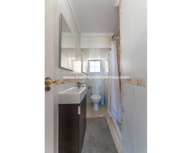 Wederverkoop - Vrijstaande Villa - Urb. El Oasis - La Marina