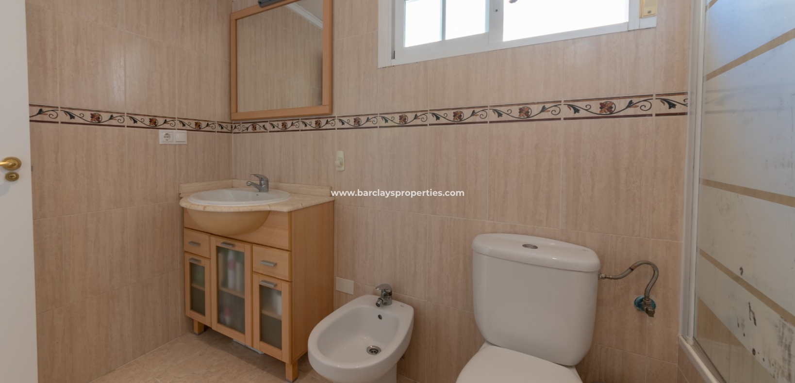 Wederverkoop - Vrijstaande Villa - Urb. El Oasis - La Marina