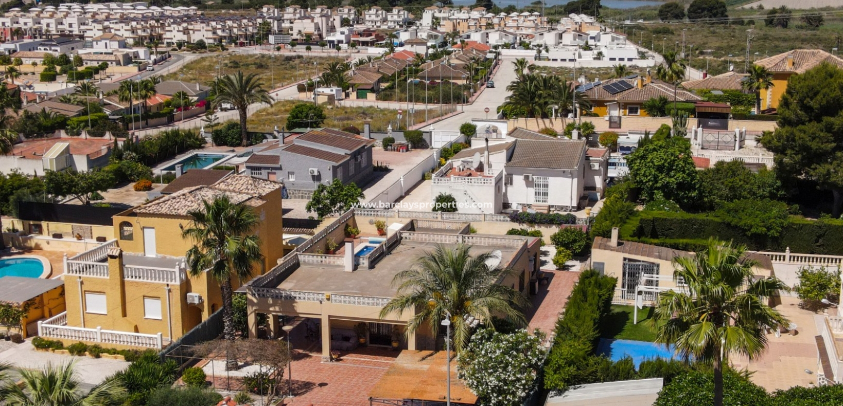 Wederverkoop - Vrijstaande Villa - Urb. El Oasis - La Marina