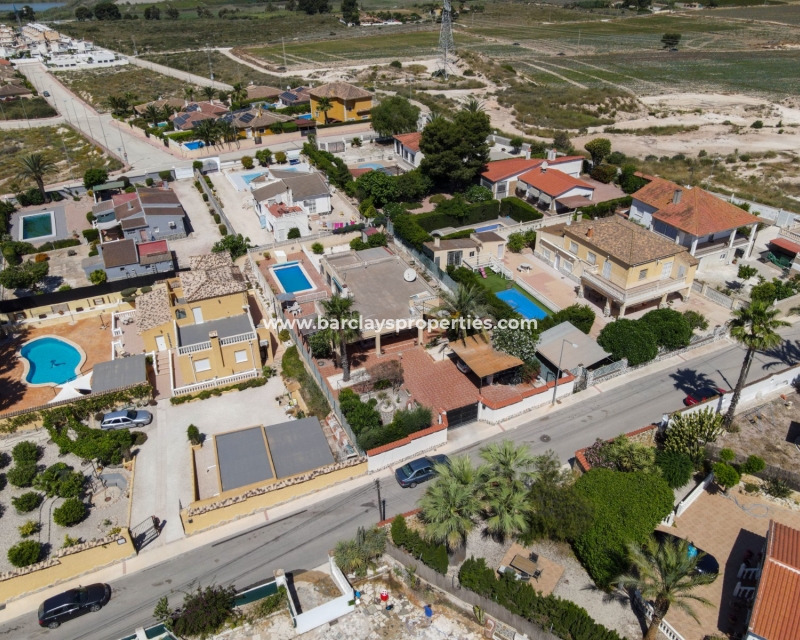 Wederverkoop - Vrijstaande Villa - Urb. El Oasis - La Marina