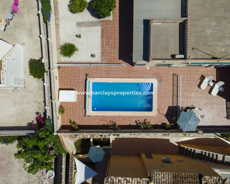 Wederverkoop - Vrijstaande Villa - Urb. El Oasis - La Marina