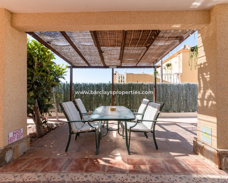 Wederverkoop - Vrijstaande Villa - Urb. El Oasis - La Marina