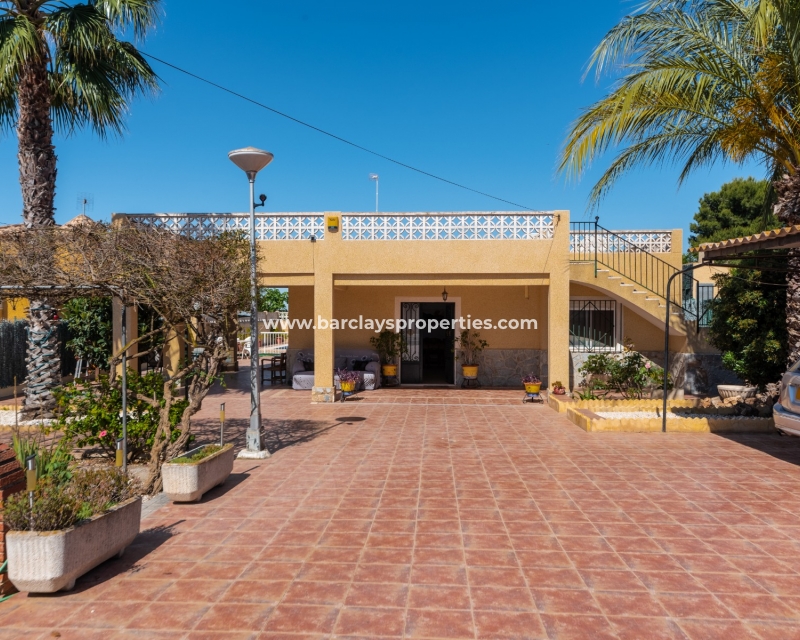 Wederverkoop - Vrijstaande Villa - Urb. El Oasis - La Marina