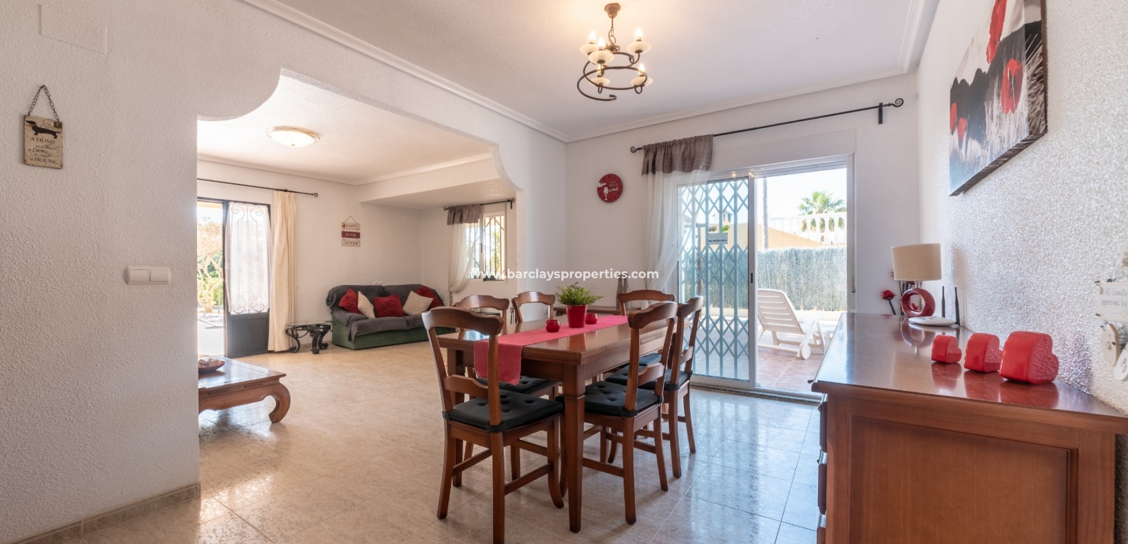 Wederverkoop - Vrijstaande Villa - Urb. El Oasis - La Marina