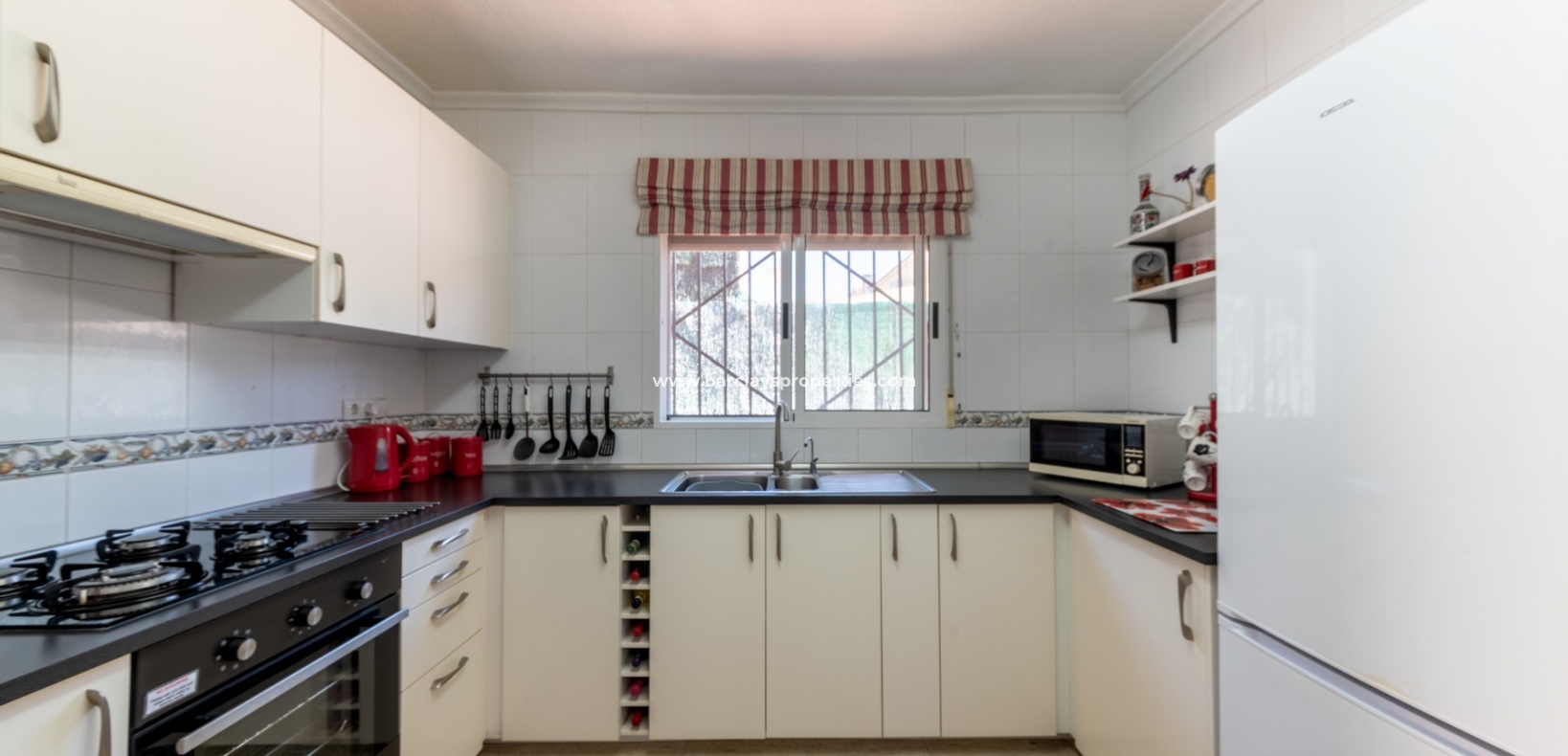 Wederverkoop - Vrijstaande Villa - Urb. El Oasis - La Marina