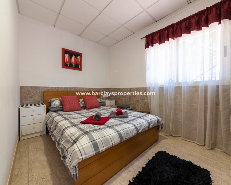 Wederverkoop - Vrijstaande Villa - Urb. El Oasis - La Marina