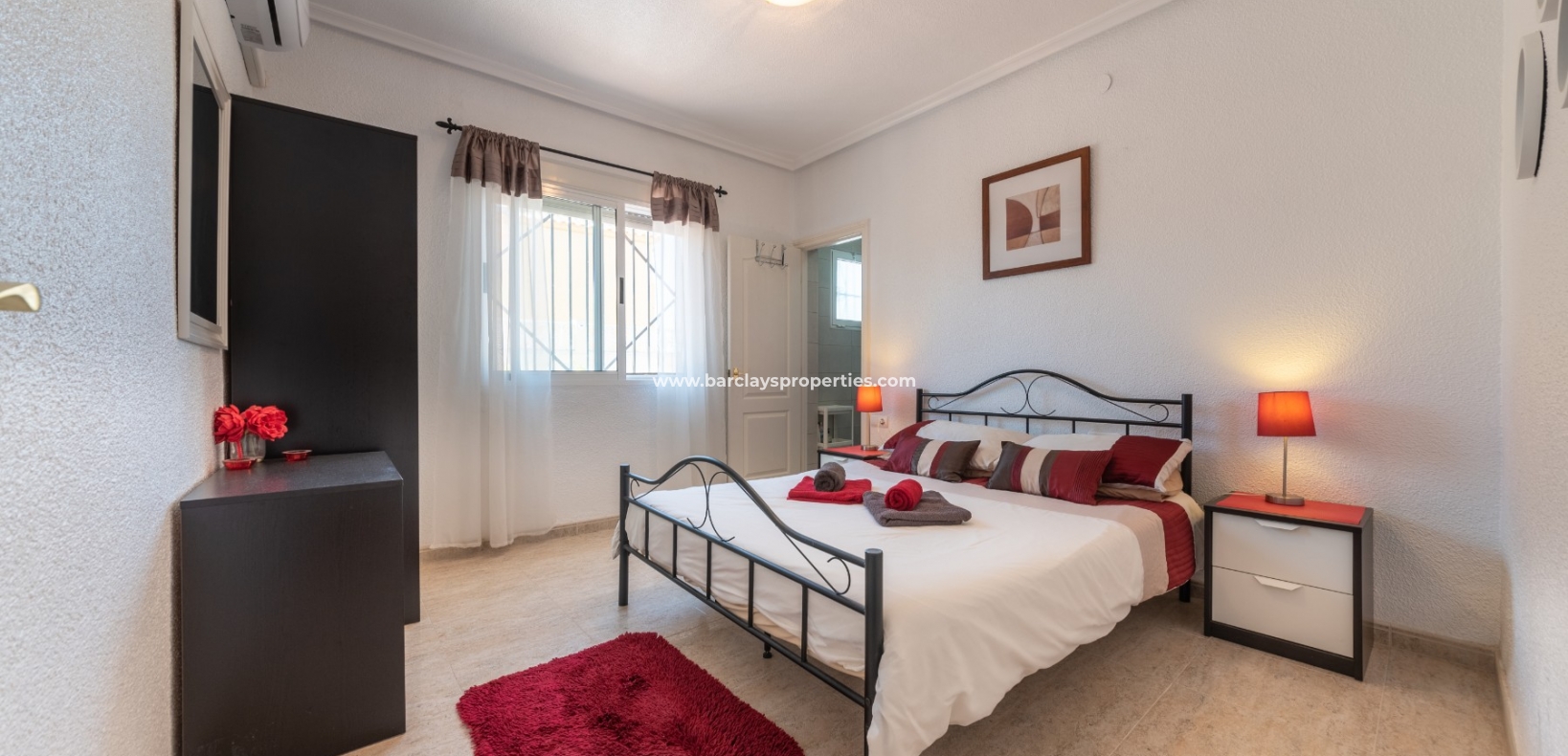 Wederverkoop - Vrijstaande Villa - Urb. El Oasis - La Marina