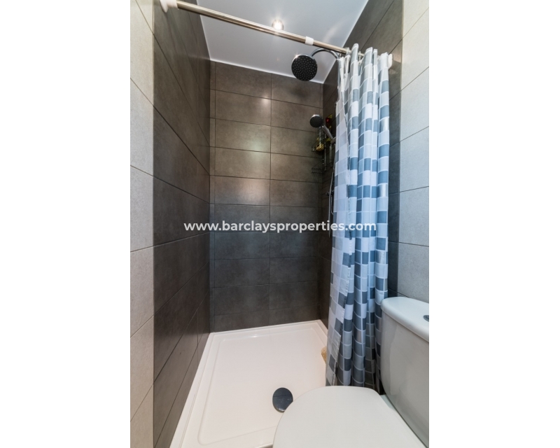 Wederverkoop - Vrijstaande Villa - Urb. El Oasis - La Marina