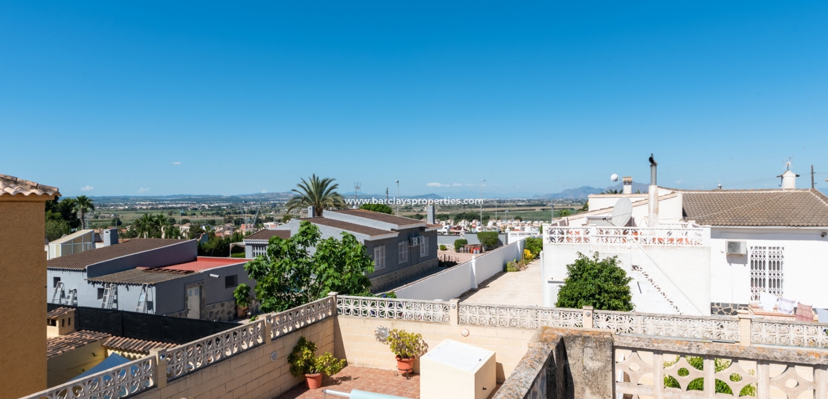 Wederverkoop - Vrijstaande Villa - Urb. El Oasis - La Marina