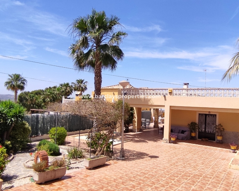 Wederverkoop - Vrijstaande Villa - Urb. El Oasis - La Marina