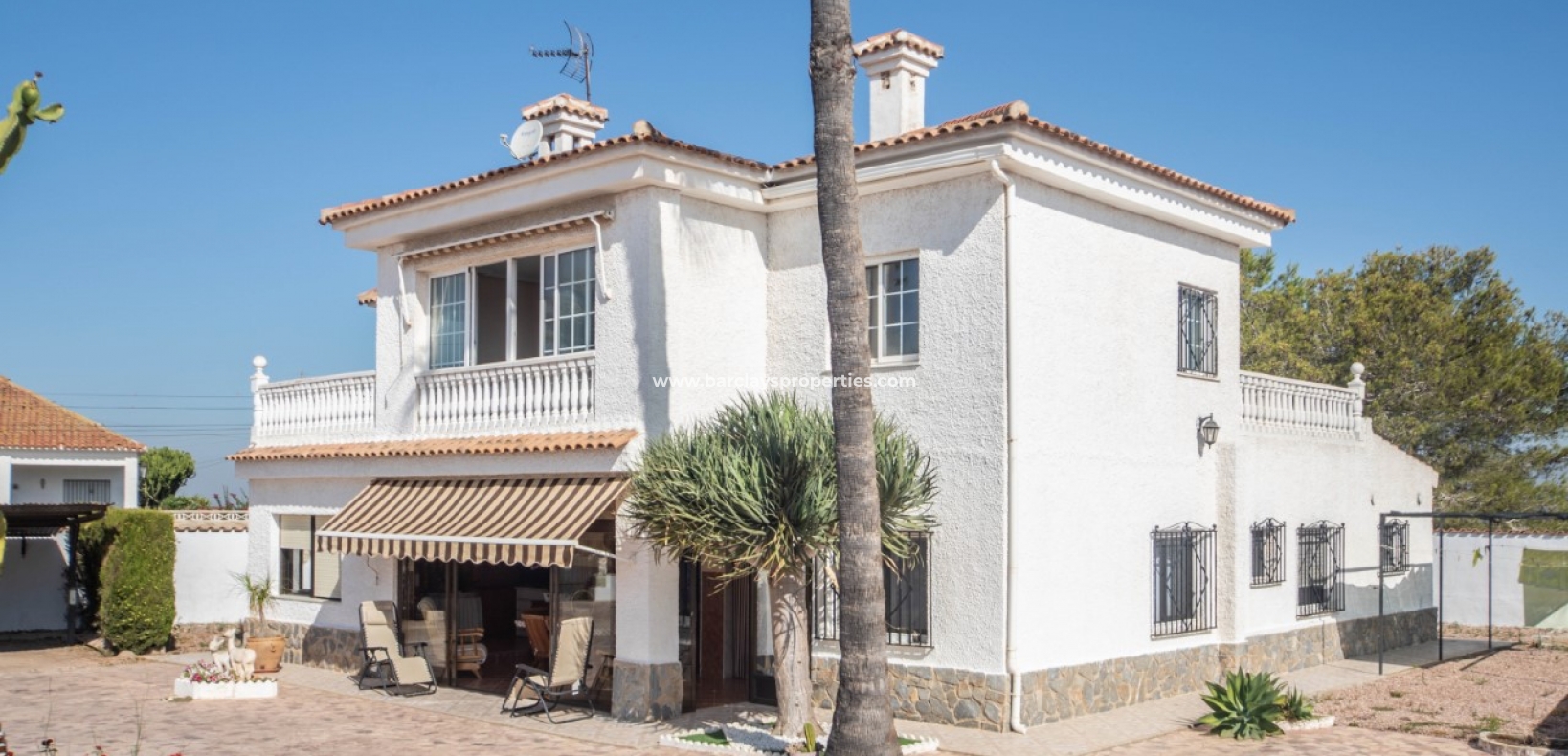 Wederverkoop - Vrijstaande Villa - Urb. El Oasis - La Marina